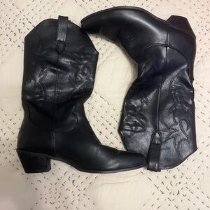 Women's Black Western Boots